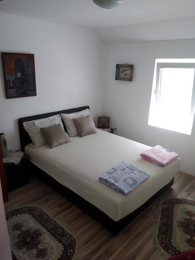 Отели типа «постель и завтрак» Frile Apartments Никшич-5