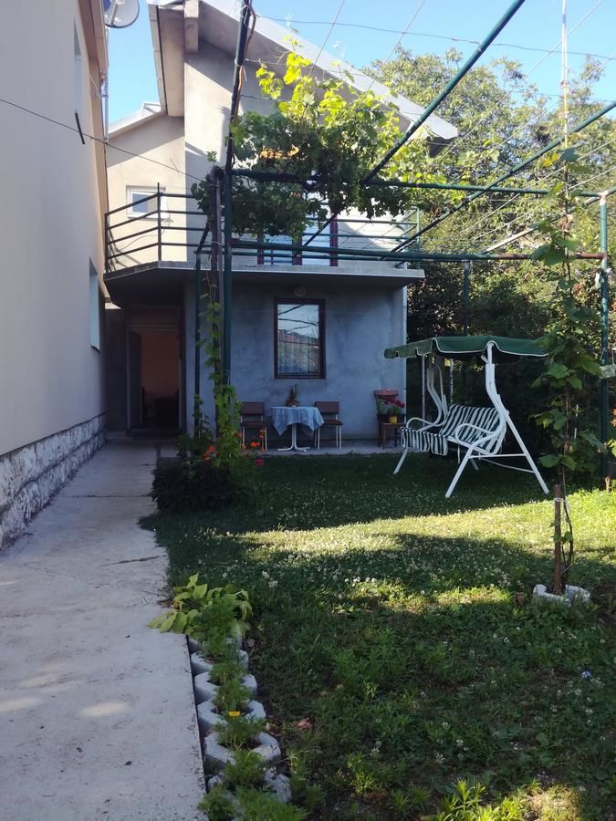 Отели типа «постель и завтрак» Frile Apartments Никшич-47