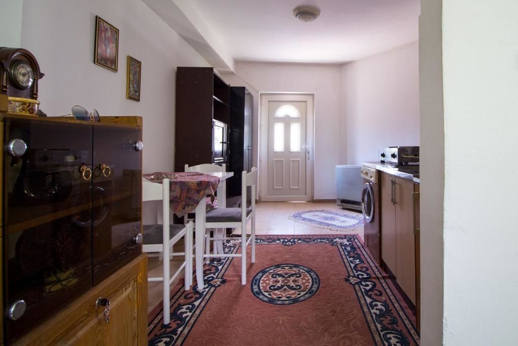 Отели типа «постель и завтрак» Frile Apartments Никшич-49