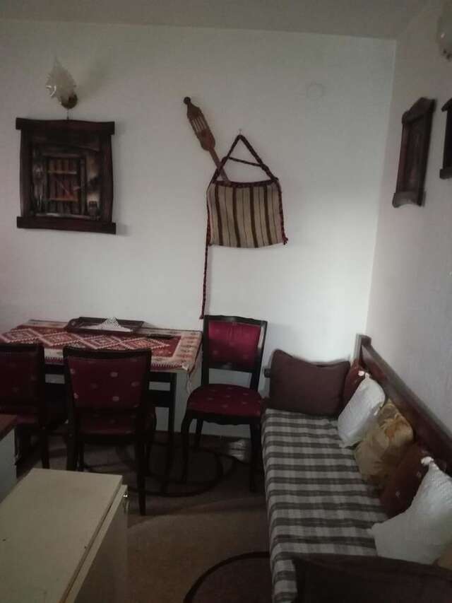 Отели типа «постель и завтрак» Frile Apartments Никшич-19